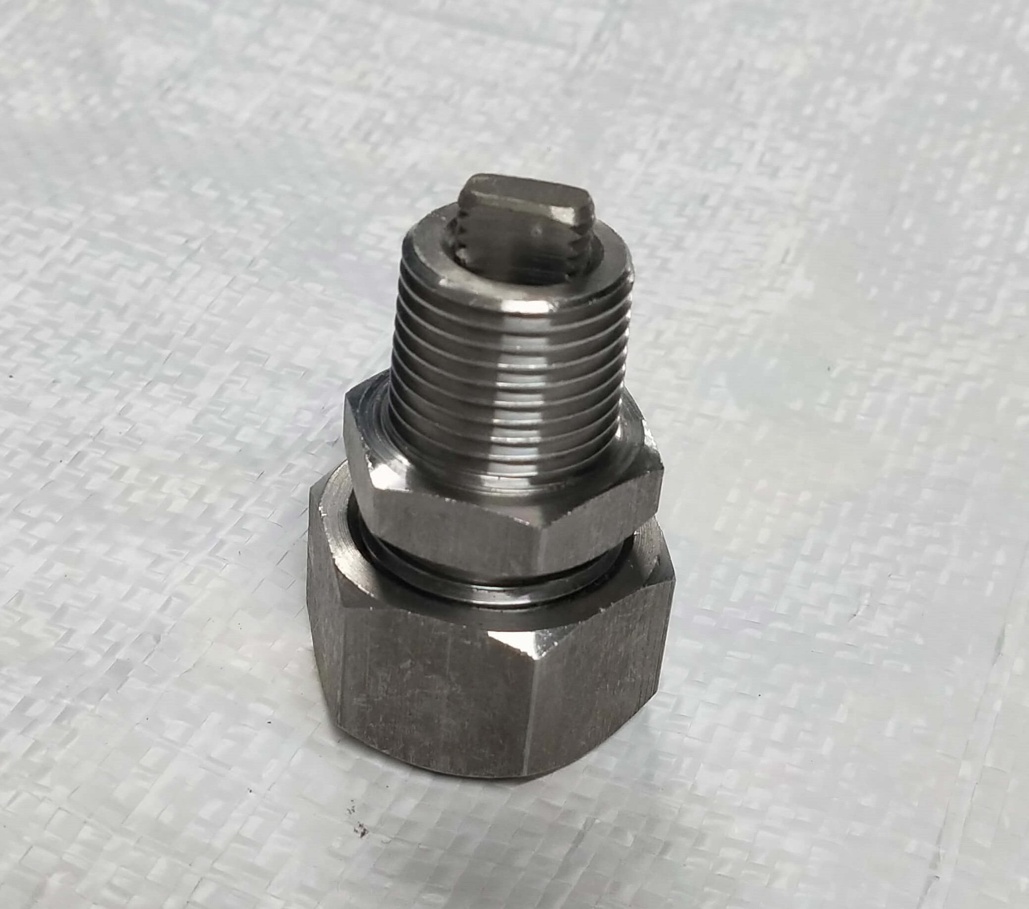 Sealant Injector